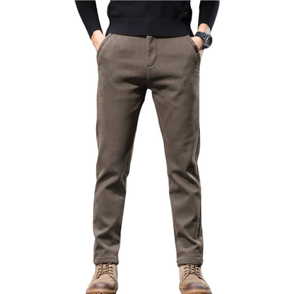 Calça masculinas com perna afunilada